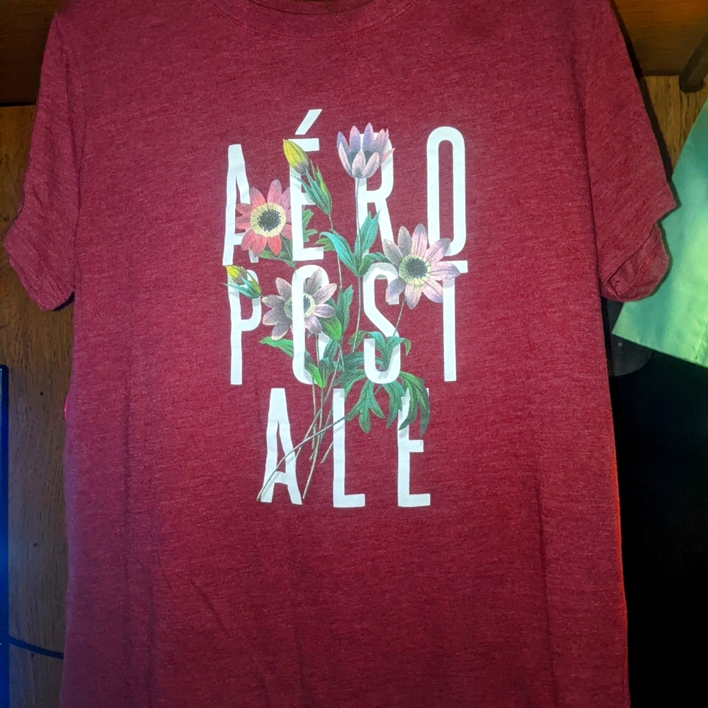 Aeropostale t-shirt